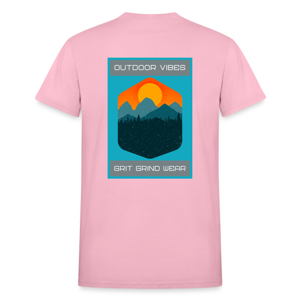 Outdoor Vibes Woods T-Shirt - light pink